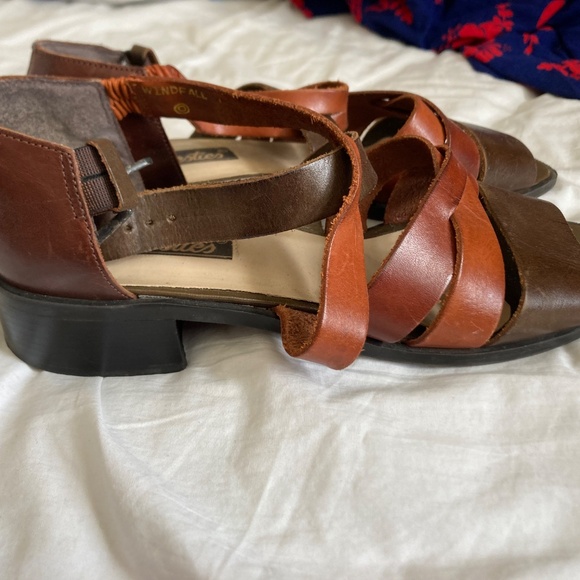 Block heel vintage strappy sandals genuine leather size 10 by Westies - Picture 8 of 9